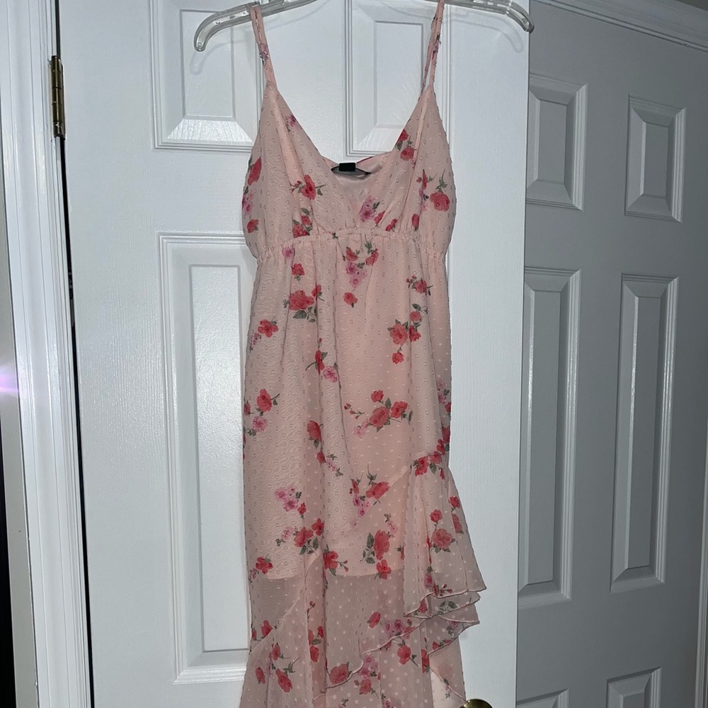 New night to low flower pink spaghetti strapped dress